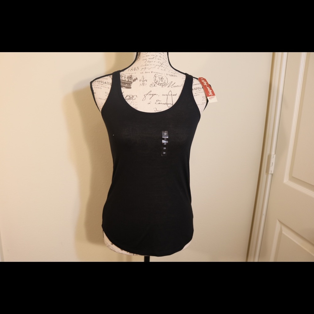 New with tags Arizona Jean Co. racerback tank top